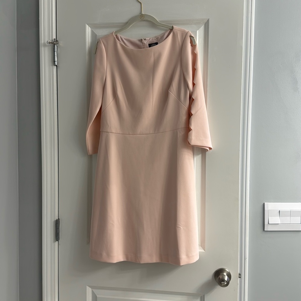 Pink Vince Camuto size 6